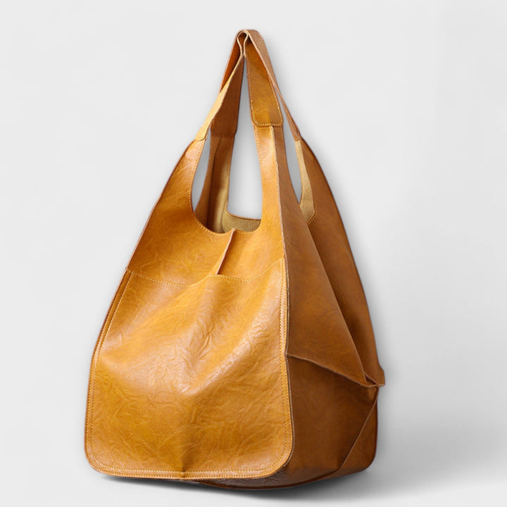 Damen Oversize Wochenendtasche Arwen in Gelb von vorne präsentiert