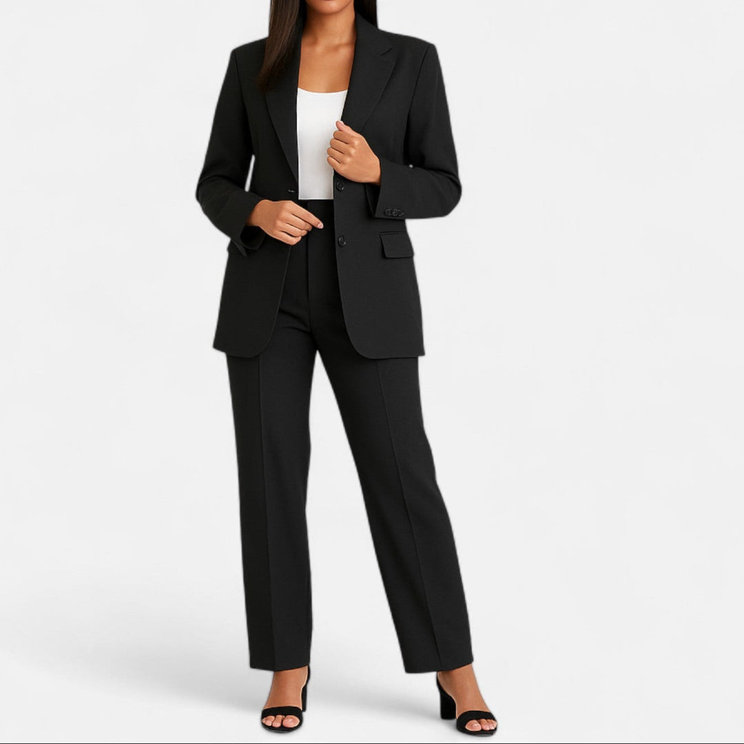 Stilvoller zweiteiliger Damen Blazer-Anzug, vielseitig für Büro, Abendmode und den Alltagslook.