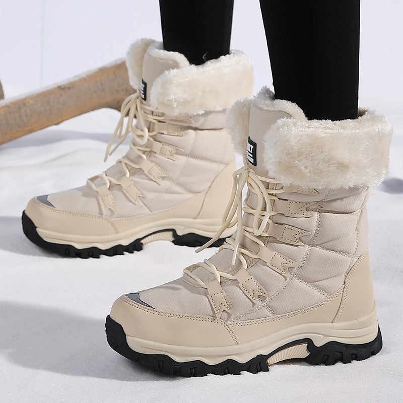 Warme & bequeme Damen Winterstiefel. Wasserdicht und rutschfest für Schutz bei jedem Winterwetter.