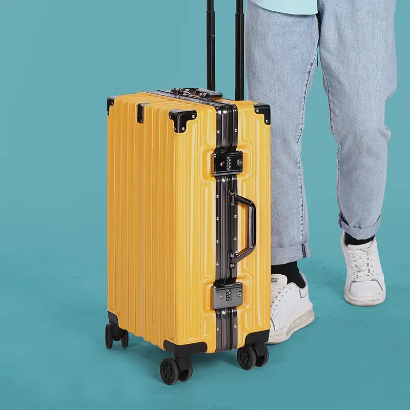 Praktischer Reisekoffer "Reykjavik" für Urlaub, Geschäftsreisen und sicheres Gepäck.