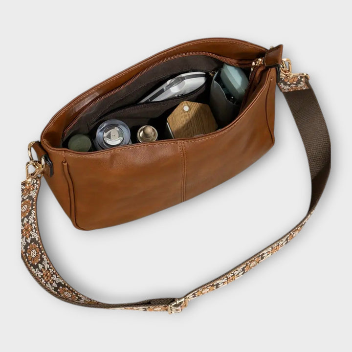 Modische Damen Schultertasche im Boho-Stil, leicht & bequem für warme Sommertage. Ideal für Freizeit.