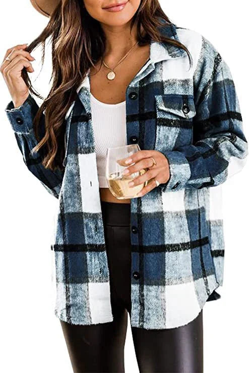 Weiche Damen Hemdjacke, eine warme Langarmjacke für Damen. Ideale Übergangsjacke für kühle Herbsttage.