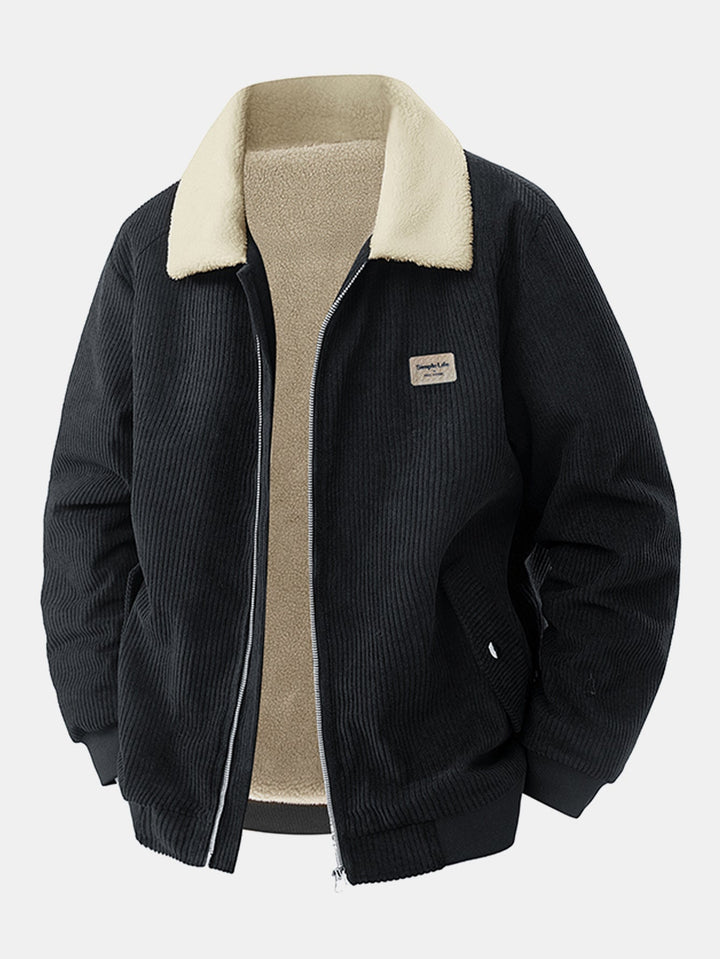 Warme Herren Bomberjacke mit geripptem Saum und Stehkragen, ideal als stilvolle Übergangsjacke für Herren.