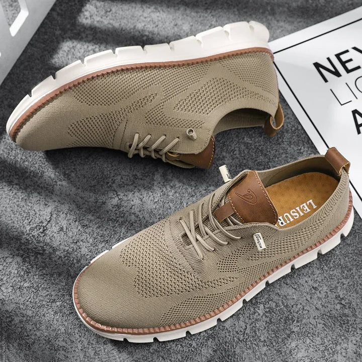 Bequeme Herrenschuhe Lyon, ideal für lange Tage. Elegante und atmungsaktive Männerschuhe für Komfort.