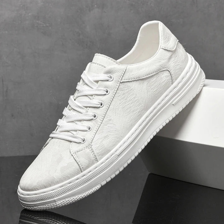 Komfortable Herren-Sneaker: vielseitige Freizeitschuhe mit stilvollem Design für Casual-Looks.