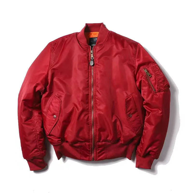 Klassische schwarze Bomberjacke unisex. Vielseitige Übergangsjacke für Herbst & Frühling, mit Reißverschluss & bequemem Schnitt.