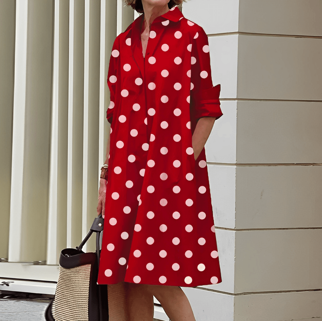 Vielseitiges Damen Herbst Shirtdress mit Kragen, stilvoll und komfortabel für verschiedene Anlässe.