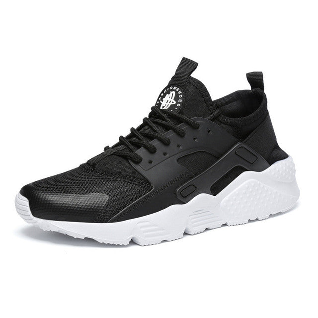 "Stylische Sommer-Sneaker im Huarache-Design, leicht und atmungsaktiv, perfekt für warme Tage und verschiedene Outfits."