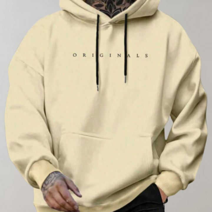 Bequemer gelber Herren Hoodie mit Kapuze. Modischer Pullover für Komfort, Freizeit und lässigen Urban Style.