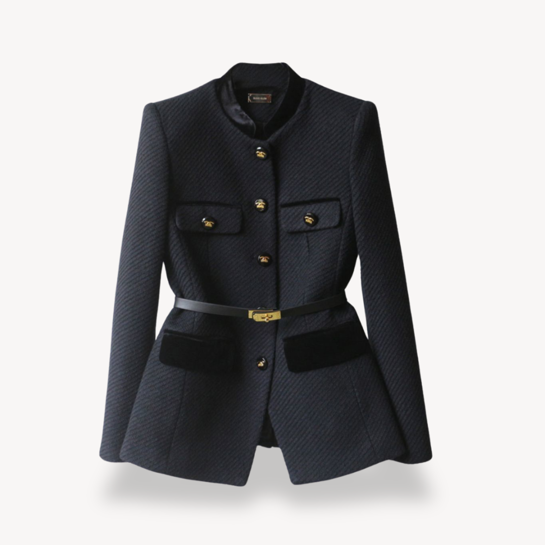 Taillierter Damen Blazer mit elegantem Gürtel & Knopfverschluss. Perfekt für Business & klassische Damenmode.