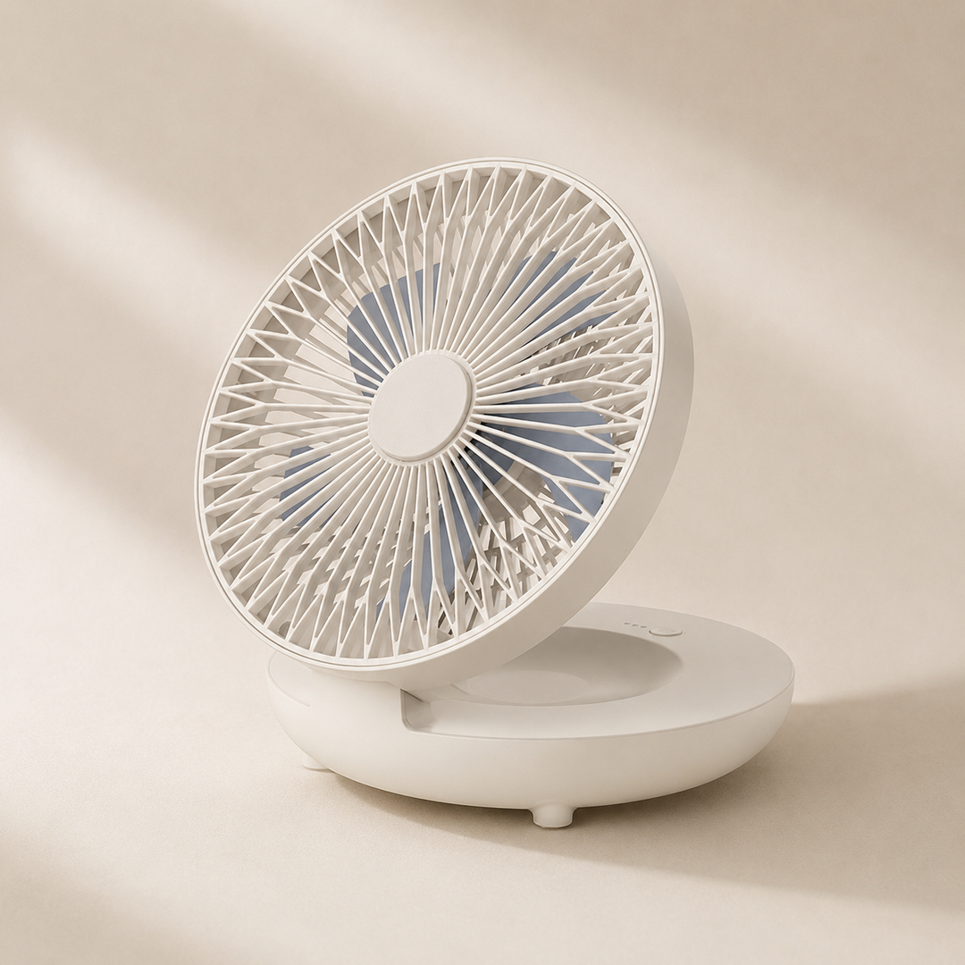 Tragbarer USB Handventilator, akkubetrieben, kompakt, für sofortige Kühlung unterwegs oder zuhause.