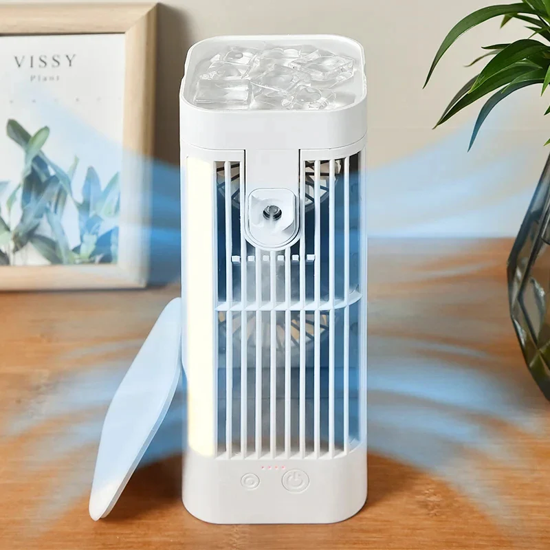 Kompakter USB Sprühventilator mit Befeuchter & Nachtlichtfunktion, 3 Geschwindigkeiten, perfekt als Tischventilator.