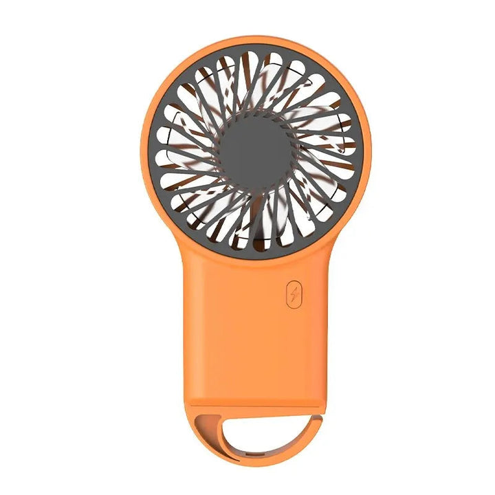 Praktischer USB-Reiseventilator, kompakt und einfach zu transportieren, sorgt für sofortige Kühlung unterwegs.