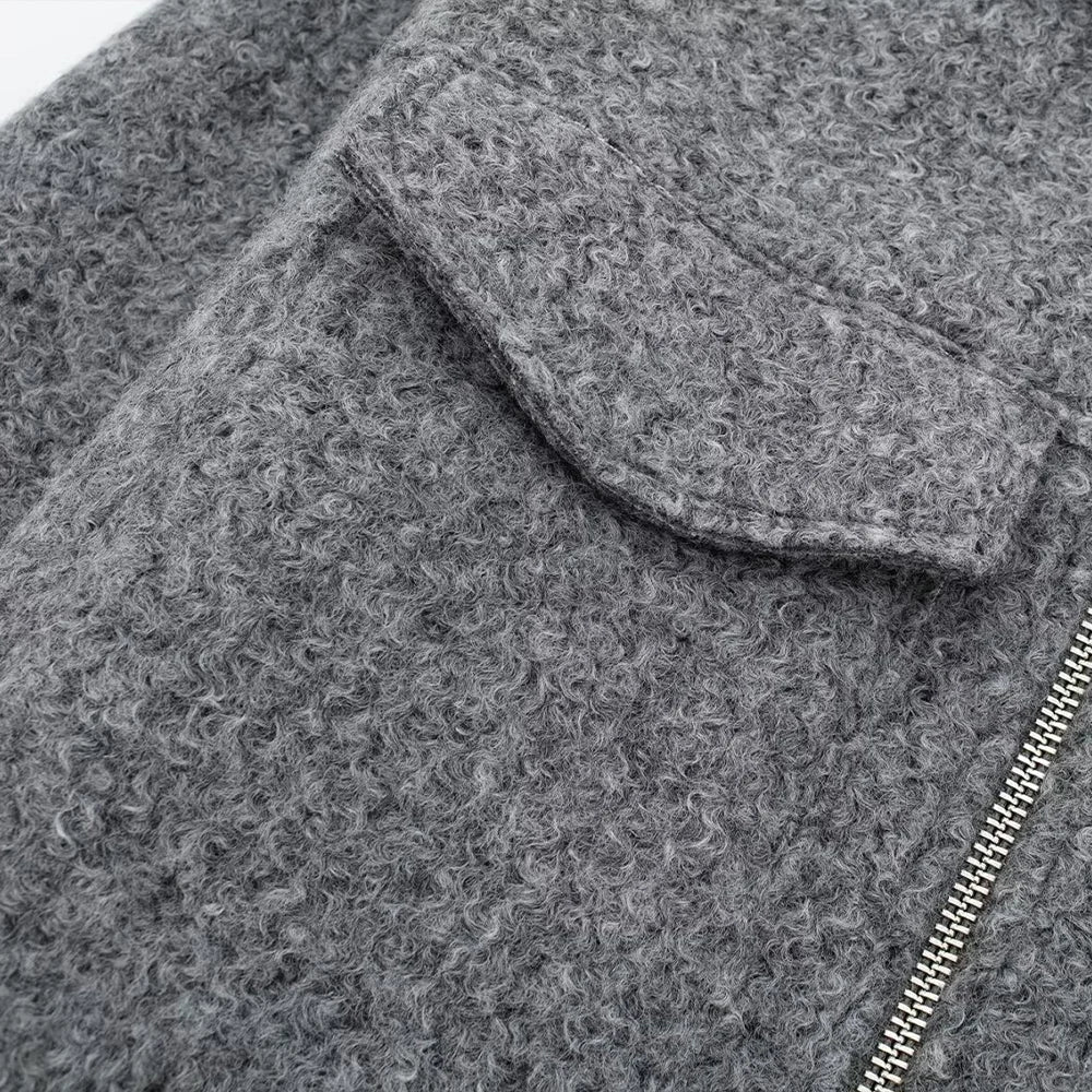 "Trendy Herbst Damen Jacke mit schlankem Schnitt, Beige, Rot, Blau, Grau oder Schwarz, für stilvolle Übergangsoutfits."