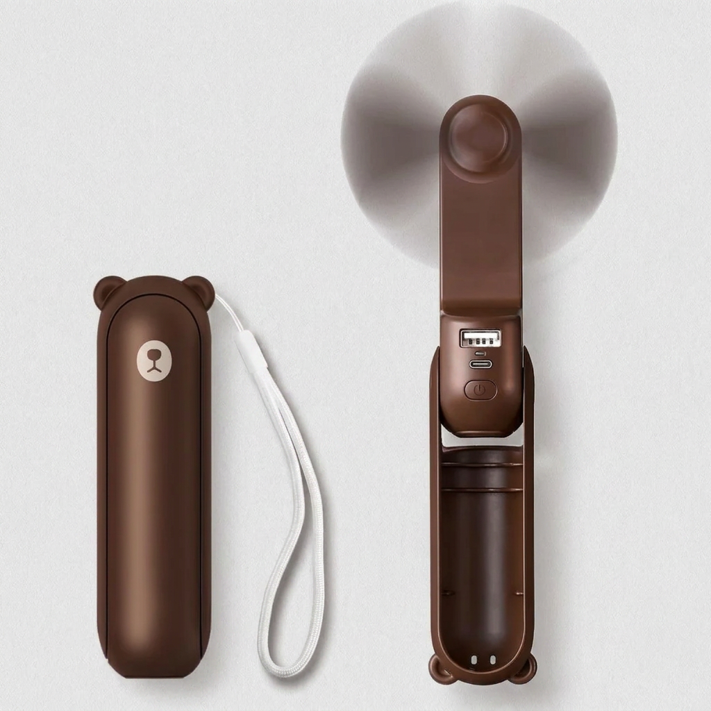 Kompakter 3-in-1 Mini-Ventilator in Braun mit Powerbank und Licht. Dein tragbarer Begleiter für Outdoor & USB.