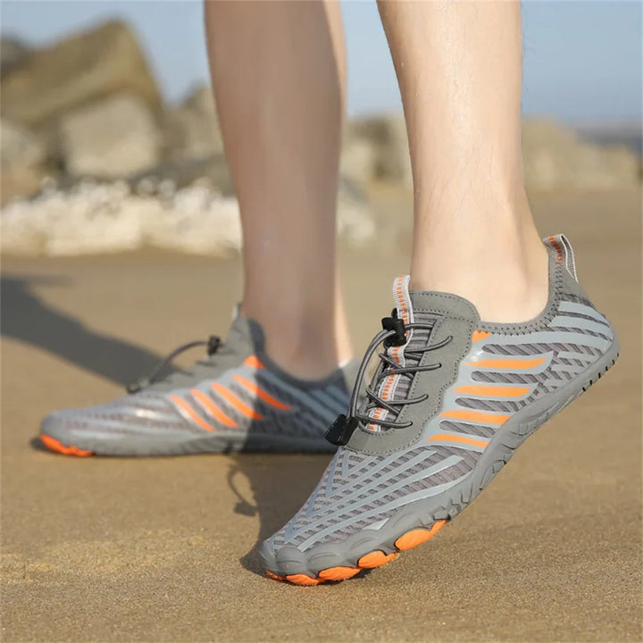 Flexible Unisex-Wasserschuhe. Rutschfeste Outdoorschuhe, Leichtschuhe für Strand, Wandern, Schwimmen.