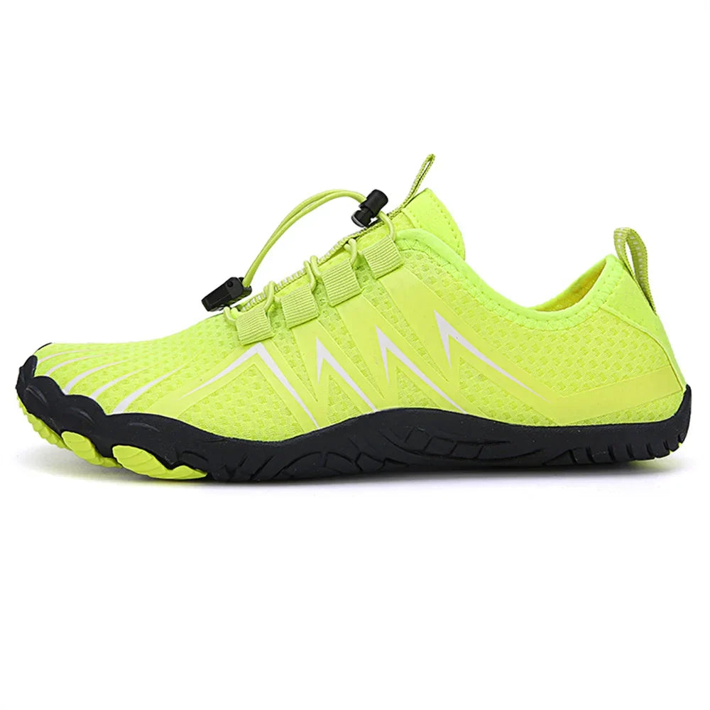 Stylische Unisex-Wanderschuhe. Flexible Barfußschuhe, wasserdicht & rutschfest für jedes Terrain.