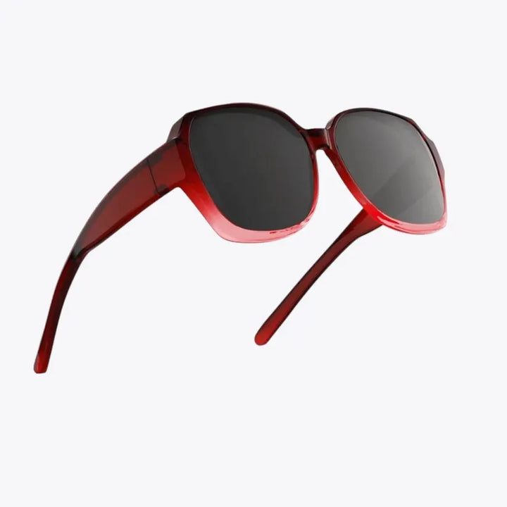Polarisierte Überzieh-Sonnenbrille unisex, UV-Schutz, reduziert Blendung, ideal für Brillenträger.