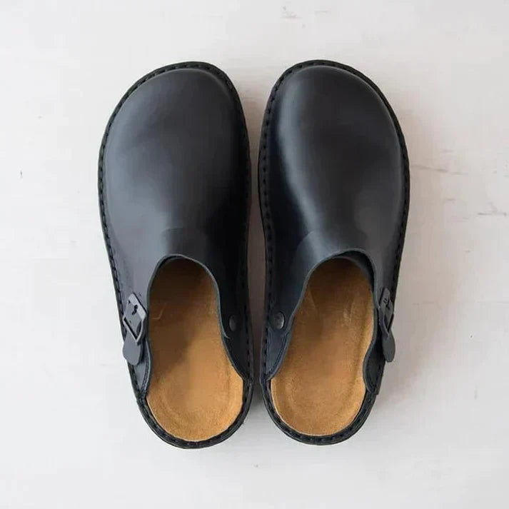 Moderne Unisex Clogs Slipper, komfortable Freizeitschuhe mit weicher Polsterung für den ganzen Tag.