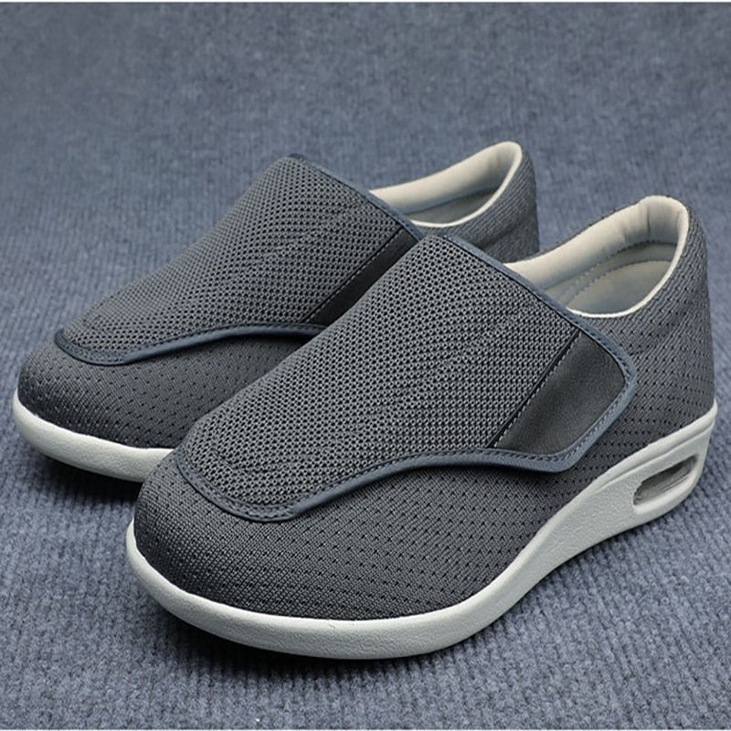 Weiche Unisex Diabetiker Schuhe, atmungsaktiv. Ideale Bequemschuhe für gesunde Füße.