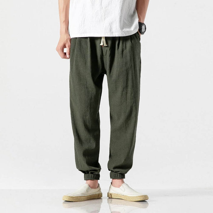 Unisex Jogginghose, bequem & modern, ideal für Sport, Freizeit & Alltag. Slim-Fit Design, ganzjährig.