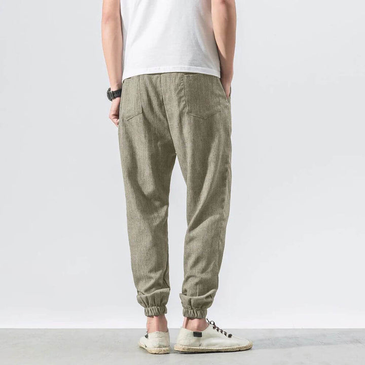 Robuste Unisex Sporthose, langlebig und bequem, ideal für häufiges Tragen und Waschen.