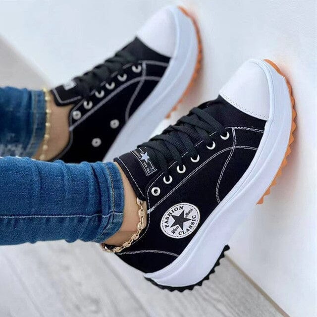 Stylischer Damen Sneaker, bequem und atmungsaktiv, perfekt als Freizeitschuh für den Alltag.