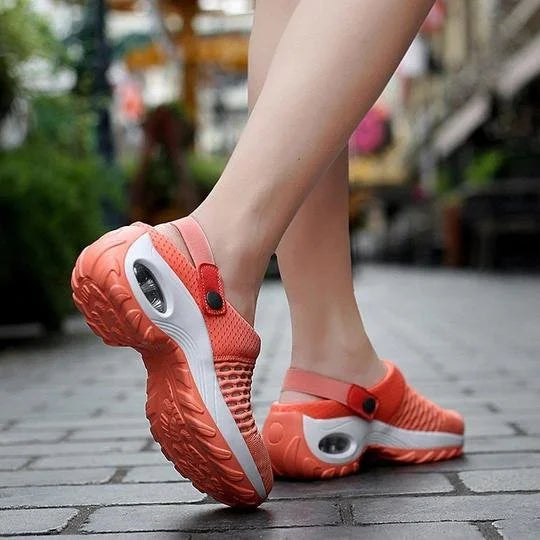 Orthopädische Komfortschuhe für Diabetiker mit weiter Passform. Unisex Design für optimale Fußgesundheit beim Gehen.
