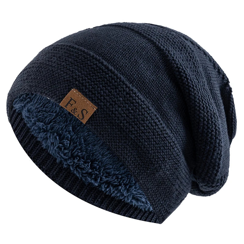 Stylische Unisex Beanie Mütze, warme Strick Kopfbedeckung mit weichem Kunstfellfutter.