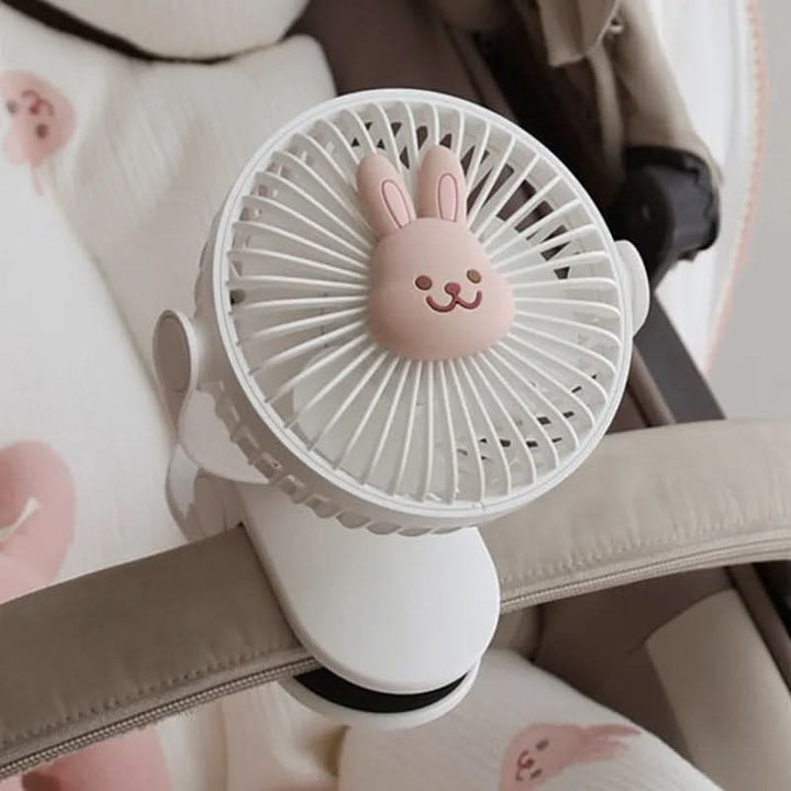 Kleiner, wiederaufladbarer Clip-Ventilator, kompakt & leicht, ideal als persönlicher Mini-Lüfter.