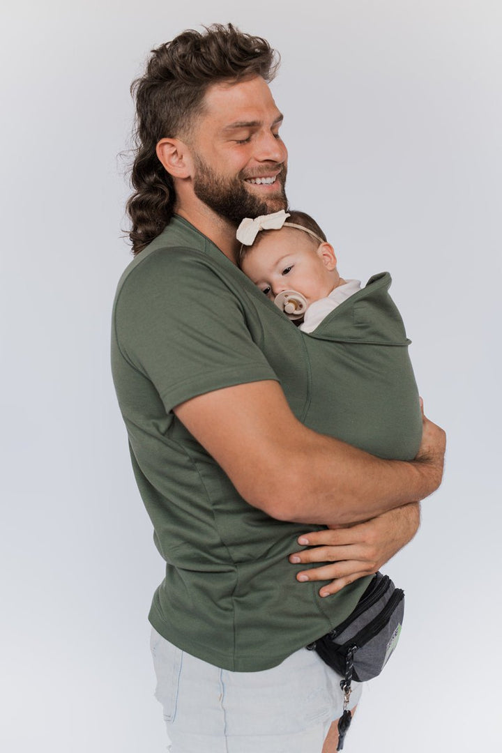 Praktisches Tragetuch T-Shirt; sichere Babytrage für Papa & Mama; stilvoll, ideal für den Alltag.