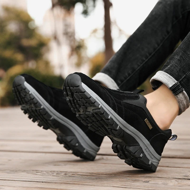 Bequeme Herbstschuhe, unisex, mit robustem Obermaterial für Outdoor-Aktivitäten.