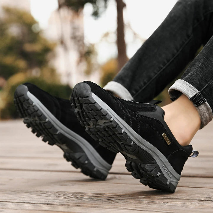 Bequeme Herbstschuhe, unisex, mit robustem Obermaterial für Outdoor-Aktivitäten.