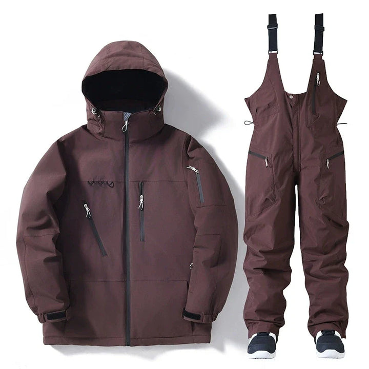 Rückenansicht des Unisex Skianzug Sets, zeigt Kapuze & Belüftungsreißverschluss.