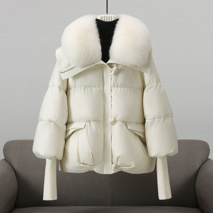 Sportliche Unisex Winterjacke in Schwarz, winddicht & wasserabweisend. Perfekt für casual Outfits bei Kälte.