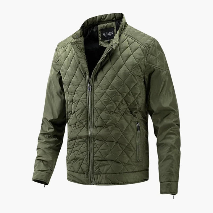 Karierte Herrenjacke flach liegend. Komfortable und stilvolle Alltagsjacke mit zeitlosem Karomuster für Herrenmode.