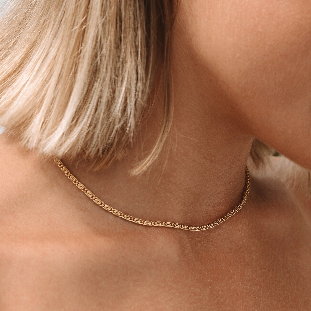 Goldene Gliederkette für Damen, wasserfester Damenschmuck im minimalistischen Design