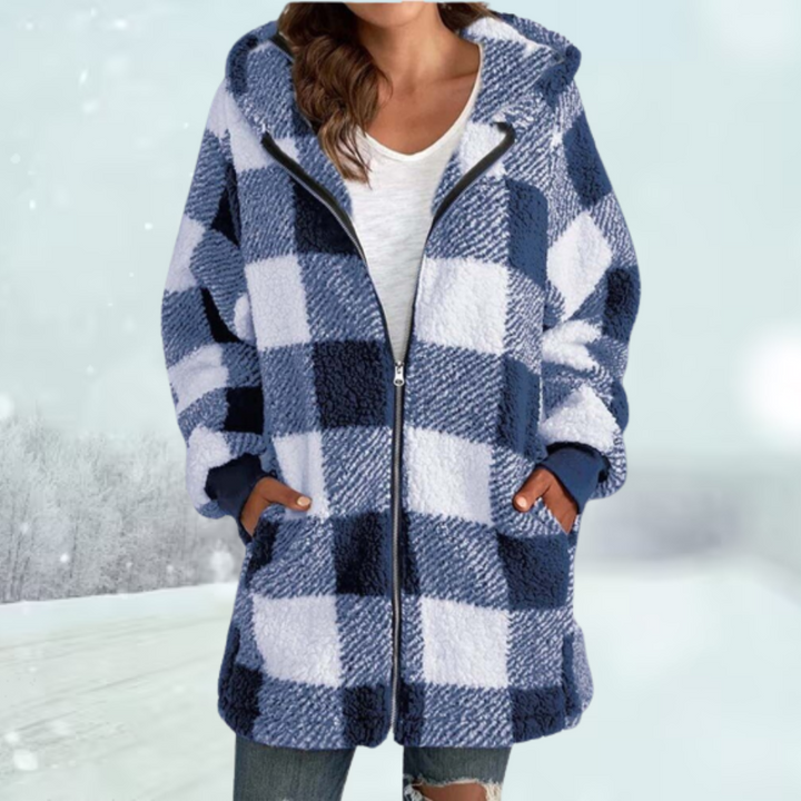 Stylische Damen Winterjacke im Karomuster mit Kapuze. Warmer Parka für Freizeit und Wintermode.