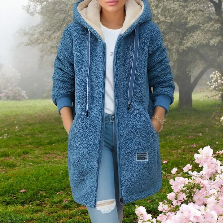 Warme Damen Winterjacke mit Kapuze und Reißverschluss, ideal für Outdoor & Freizeit im Herbst und Winter.