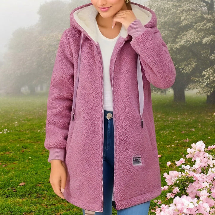 Damen Winterparka, extra weich und gemütlich, mit Kapuze und durchgehendem Reißverschluss für Kälteschutz.