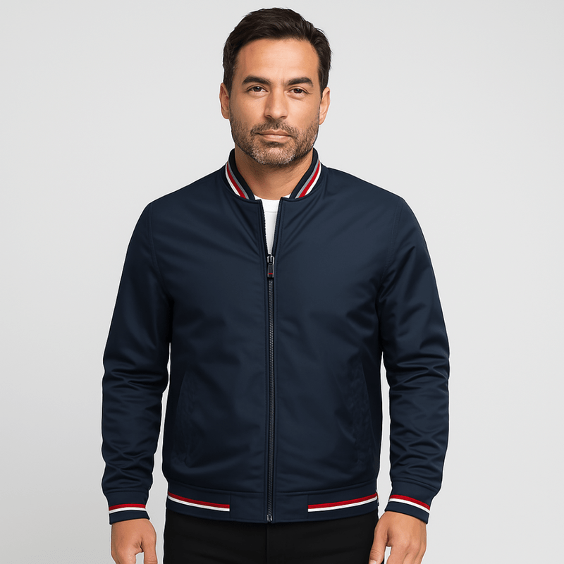 Stilvolle marineblaue Herren Bomberjacke Tim mit Reißverschluss, perfekt für Winter und Outdoor.