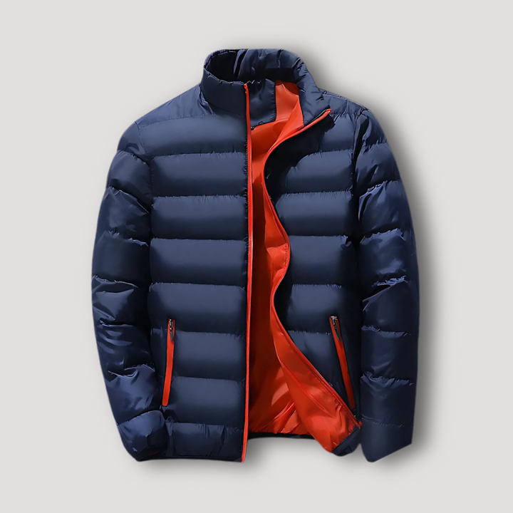 Hochwertige Herren Winter-Isolierjacke, warm & bequem, perfekt für kalte Tage und entspannte Winterstimmung.