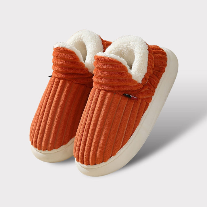 Winter-Hausschuhe, extra warm & kuschelig für kalte Tage. Perfekte gefütterte Pantoffeln für drinnen.