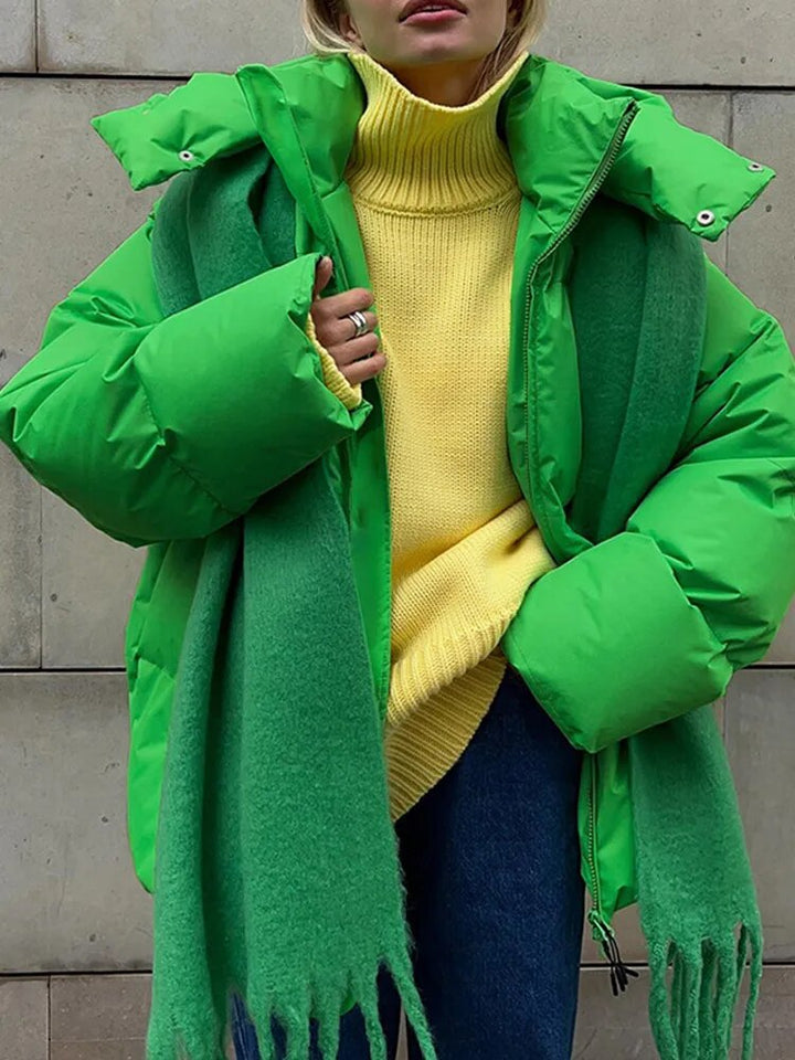 Vielseitige, warme Damen Winterjacke, geeignet für Herbst, Winter und kühle Übergangszeiten im Freien.