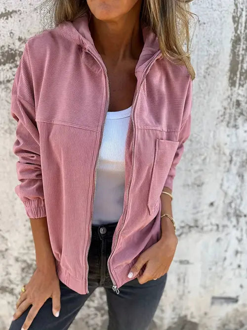 Bequeme Damen Winter Freizeitjacke, ideal für Outdoor-Aktivitäten und als stilvolle Alltagsjacke.