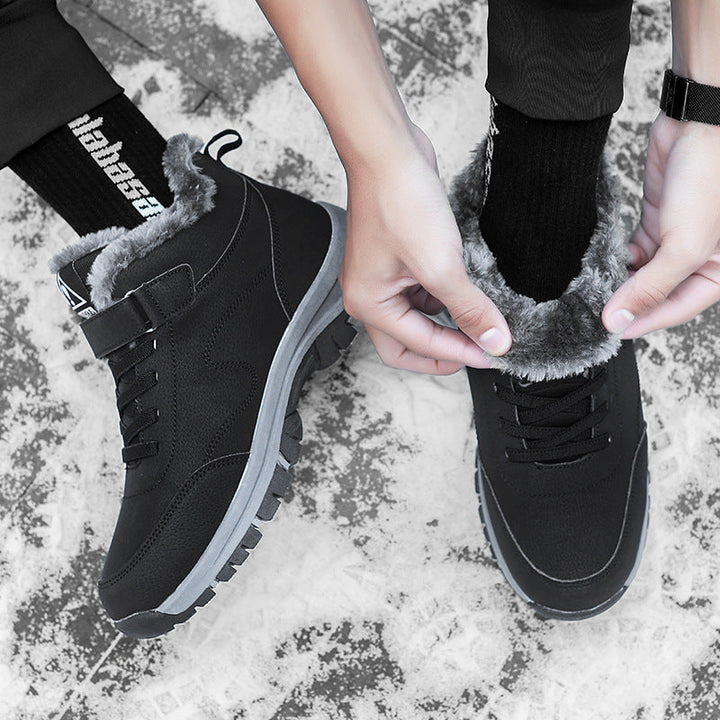 Robuste Damen Schneestiefel, wasserdicht und warm, mit Klettverschluss; ideal für kalte Wintertage.