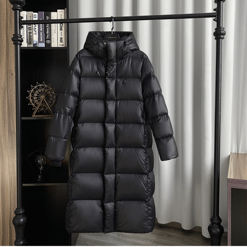 Wasserdichte Damen-Daunenjacke in elegantem Design, warm und komfortabel, ideal für Winterwetter.