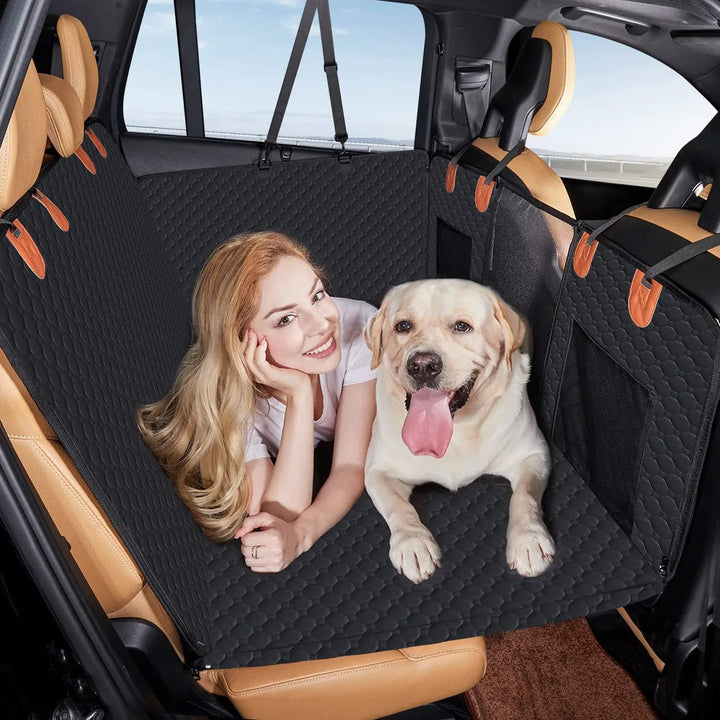 "Wasserdichte Hundedeckmatte im Auto, schützt vor Schmutz und Kratzern, bequemer Memory-Schaum für Hundekomfort"