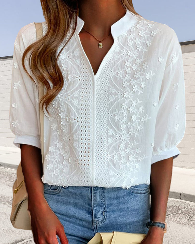 Elegante Damen V-Ausschnitt Bluse mit Puffärmeln, ideal für Freizeit und femininen Stil.