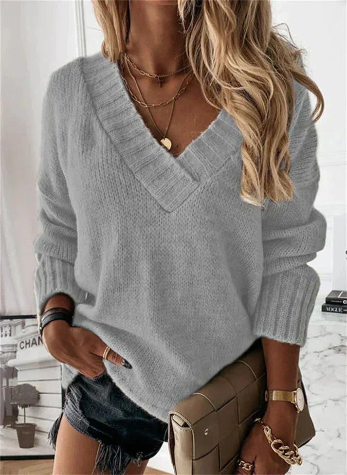 Lässiger weicher Damen V-Ausschnitt Pullover. Ideal für den Alltag & entspannte Herbst-Winter-Looks. Langarm-Komfort.